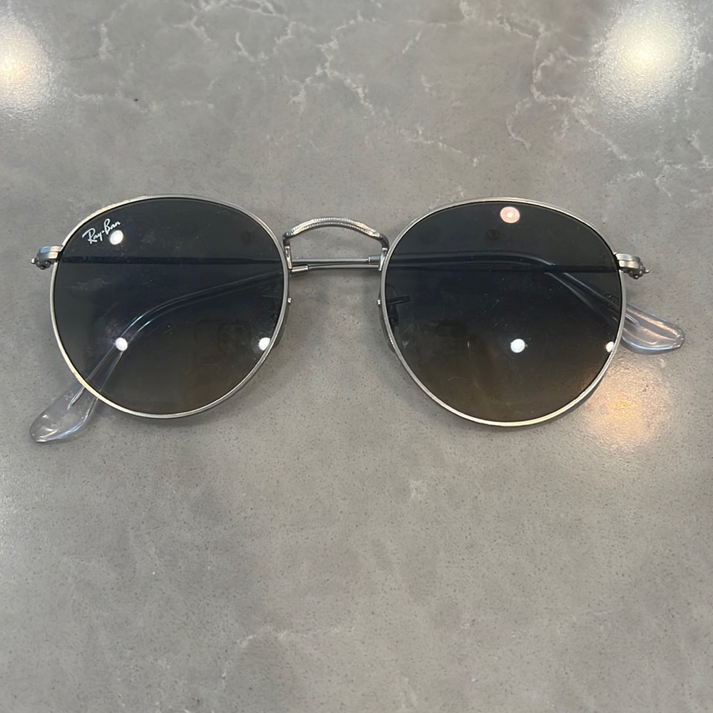 Round ray bans